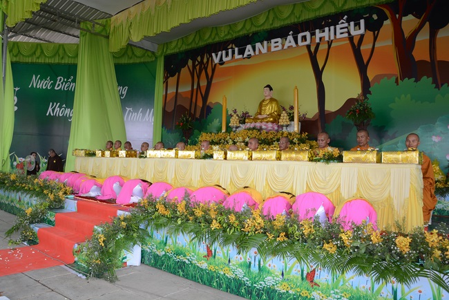 Ullambana Ceremony at Cambodia Hoang Phap Pagoda