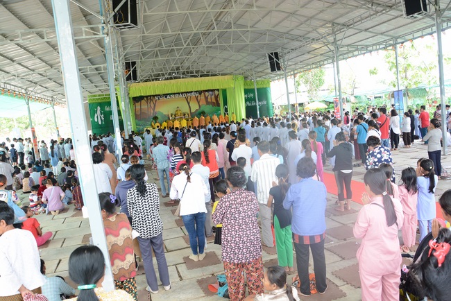 Ullambana Ceremony at Cambodia Hoang Phap Pagoda