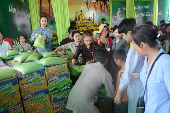 Ullambana Ceremony at Cambodia Hoang Phap Pagoda