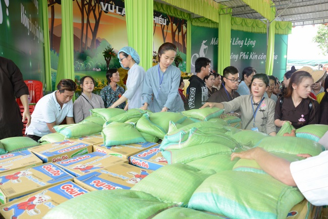 Ullambana Ceremony at Cambodia Hoang Phap Pagoda