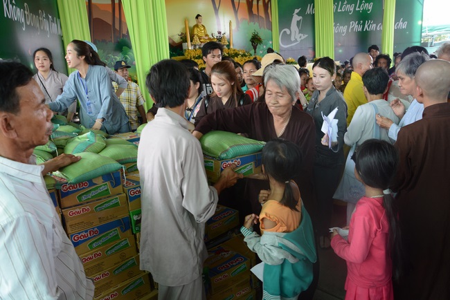 Ullambana Ceremony at Cambodia Hoang Phap Pagoda