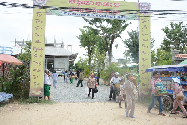 Ullambana Ceremony at Cambodia Hoang Phap Pagoda