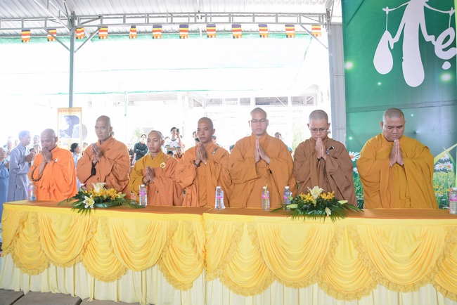 Ullambana Ceremony at Cambodia Hoang Phap Pagoda