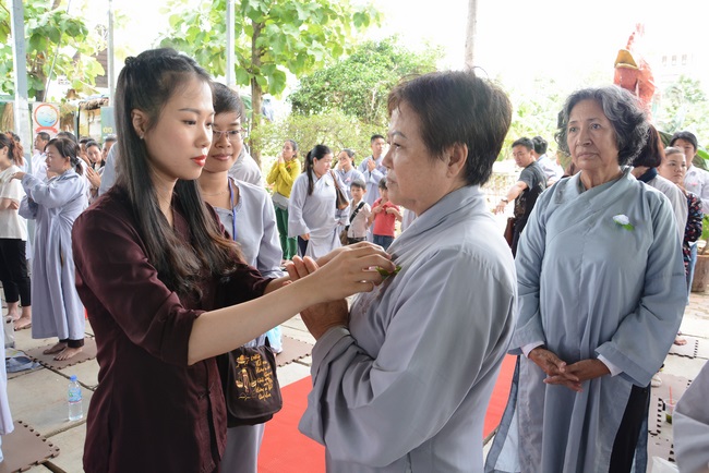 Ullambana Ceremony at Cambodia Hoang Phap Pagoda