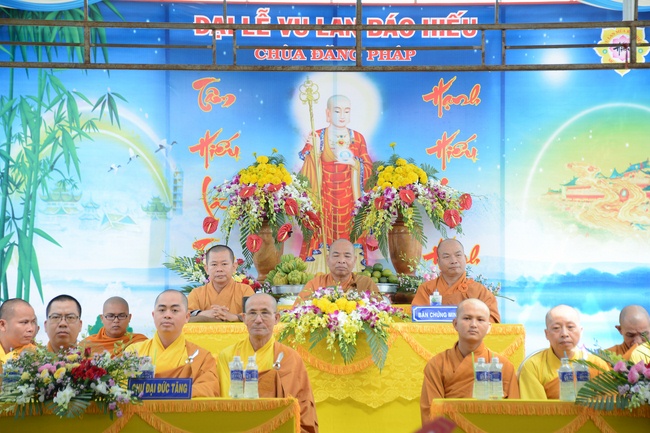 Ullambana Ceremony at Dang Phap pagoda – Binh Phuoc Province.