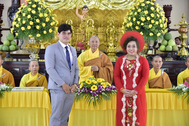 Buddhist  Wedding Ceremony