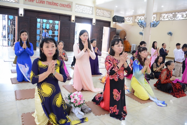 Buddhist Wedding Ceremony
