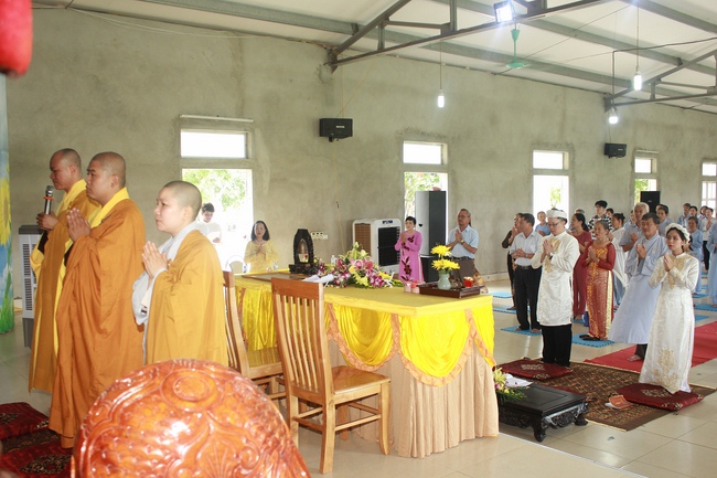 The wedding ceremony at Dong Cao – Thanh Hoa province.