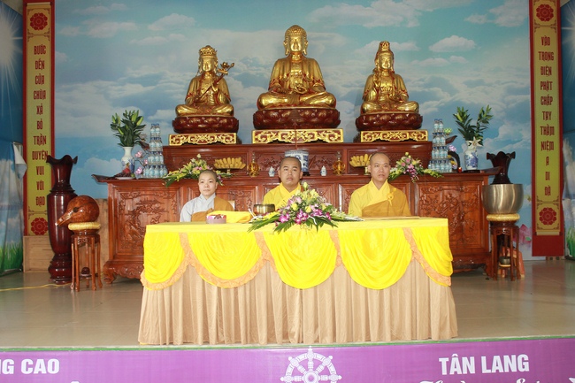 The wedding ceremony at Dong Cao – Thanh Hoa province.
