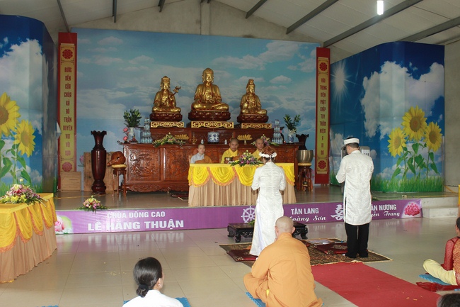 The wedding ceremony at Dong Cao – Thanh Hoa province.