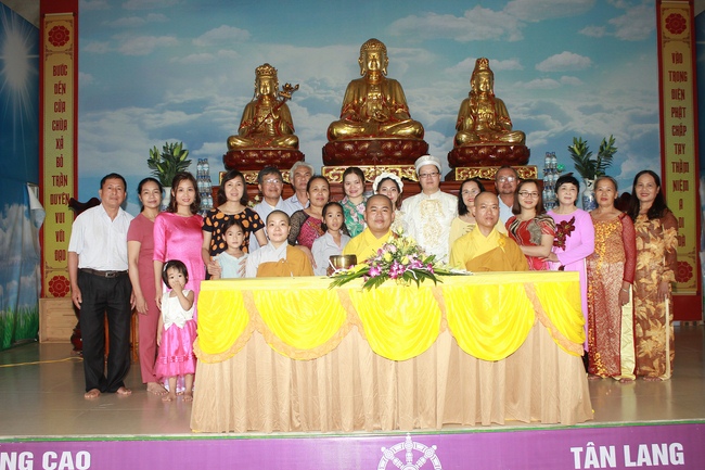 The wedding ceremony at Dong Cao – Thanh Hoa province.