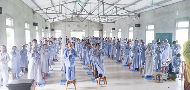 One-day retreat course at Dong Cao – Thanh Hoa province