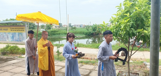 One-day retreat course at Dong Cao – Thanh Hoa province