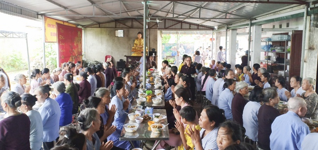 One-day retreat course at Dong Cao – Thanh Hoa province