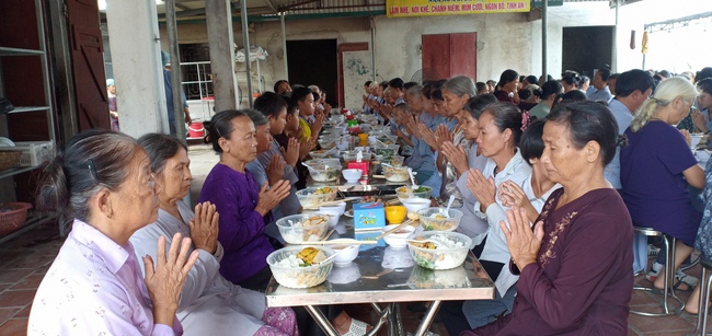 One-day retreat course at Dong Cao – Thanh Hoa province