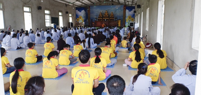One-day retreat course at Dong Cao – Thanh Hoa province