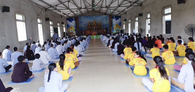 One-day retreat course at Dong Cao – Thanh Hoa province
