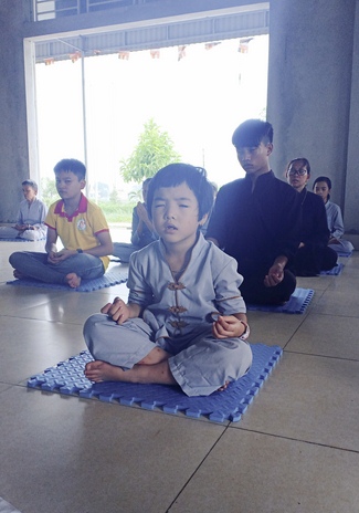 One-day retreat course at Dong Cao – Thanh Hoa province