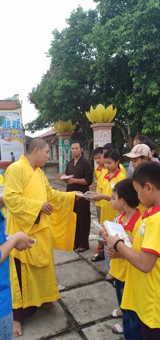 One-day retreat course at Dong Cao – Thanh Hoa province