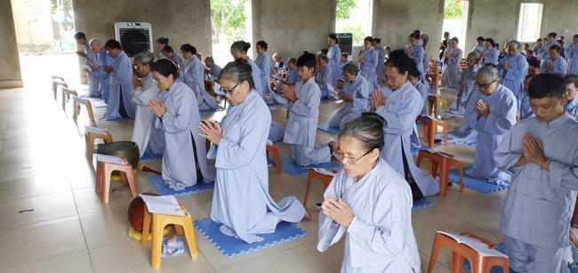 One-day retreat course at Dong Cao – Thanh Hoa province