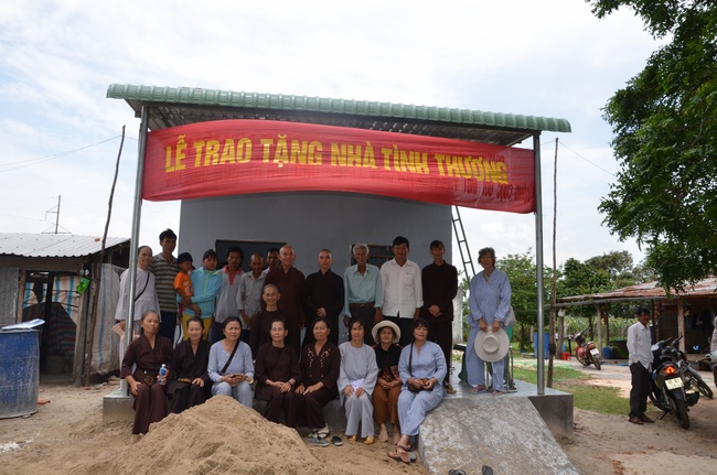 Charity work and houses at Binh Thuan Province