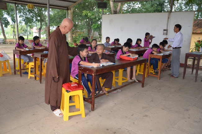 Charity work and houses at Binh Thuan Province