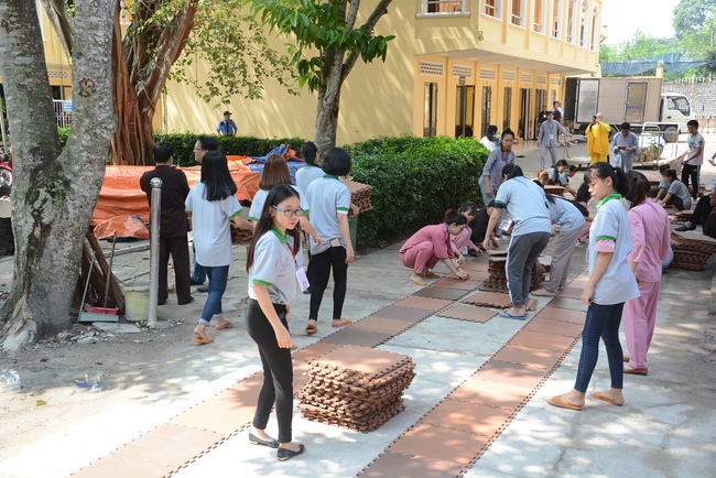 The Kid’s Playground “Close to the Buddha”