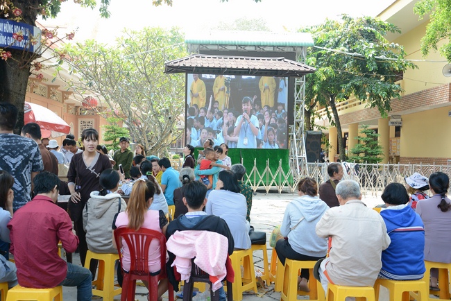 The Kid’s Playground “Close to the Buddha”