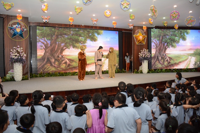 The Kid’s Playground “Close to the Buddha”