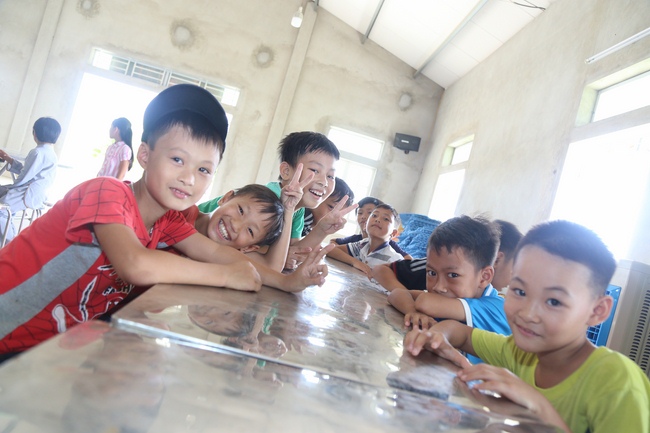 Mid-Autumn Festival at Dong Cao Pagoda in Thanh Hoa province