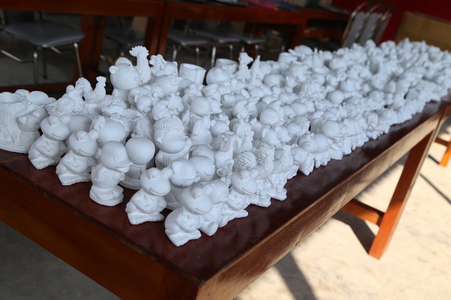 Mid-Autumn Festival at Dong Cao Pagoda in Thanh Hoa province