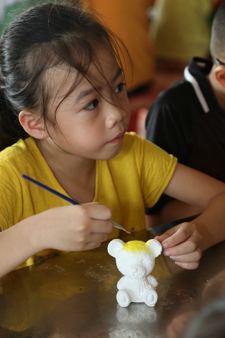 Mid-Autumn Festival at Dong Cao Pagoda in Thanh Hoa province