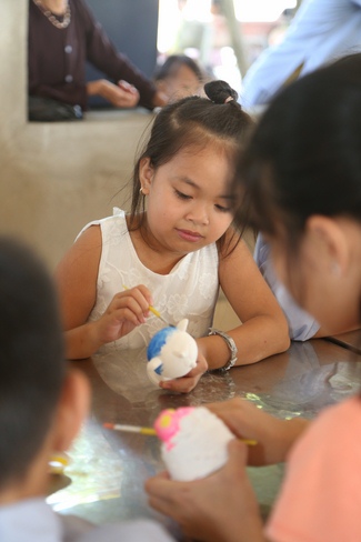 Mid-Autumn Festival at Dong Cao Pagoda in Thanh Hoa province