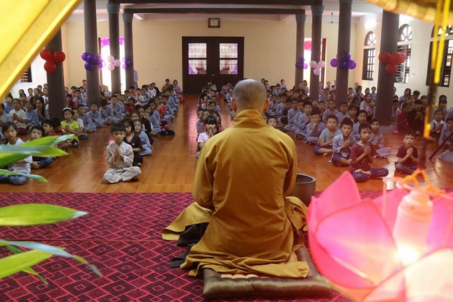 Chuỗi hoạt động mừng Tết Trung thu tại chùa Hòa Phúc