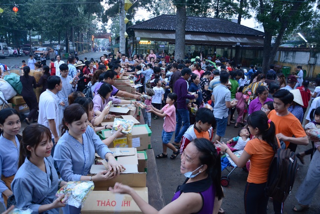 Chương trình văn nghệ trung thu “Ánh Trăng Của Bụt”