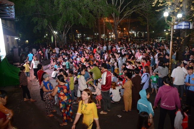 Chương trình văn nghệ trung thu “Ánh Trăng Của Bụt”