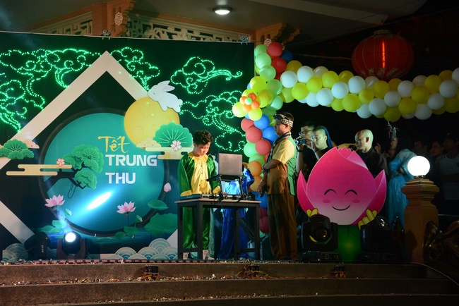 Chương trình văn nghệ trung thu “Ánh Trăng Của Bụt”