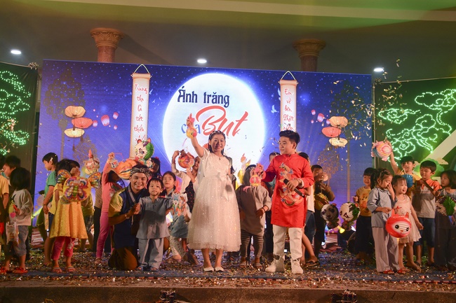 Chương trình văn nghệ trung thu “Ánh Trăng Của Bụt”