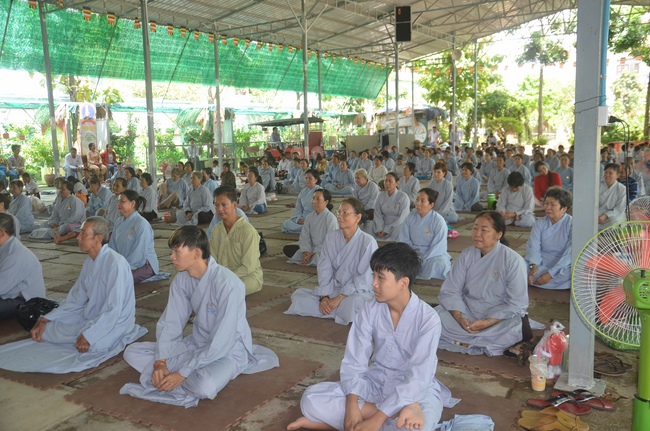 One - Day Cultivation of reciting the Buddha’s name at Hoang Phap pagoda in Cambodia