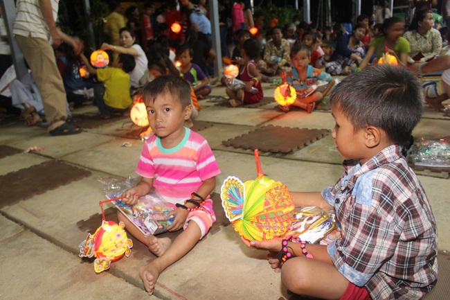 One - Day Cultivation of reciting the Buddha’s name at Hoang Phap pagoda in Cambodia