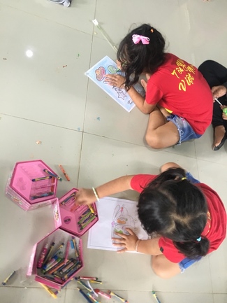 Enjoying the full moon festival at Hong Phap Pagoda - Binh Thuan