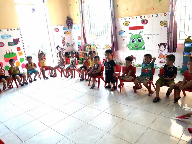 Mid-Autumn Festival at Tay Khanh Pagoda - Thai Binh