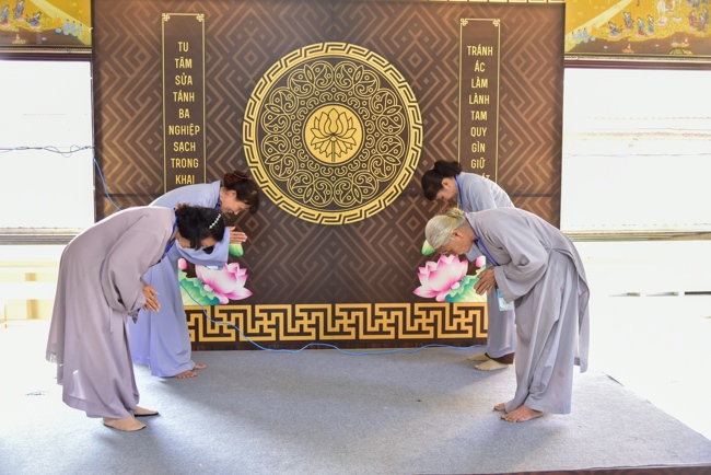 Opening The 89th Seven-Day Retreat