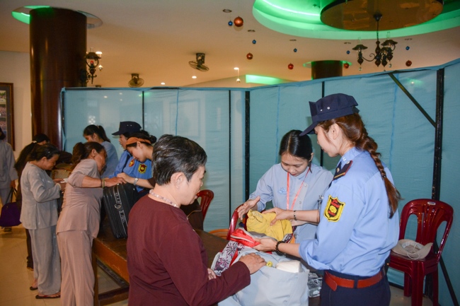 Opening The 89th Seven-Day Retreat