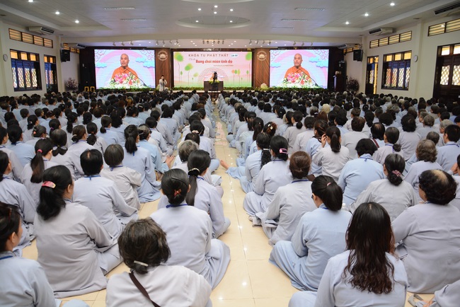 Pháp thoại “Rong Chơi Miền Tịnh Độ” – KTPT 89