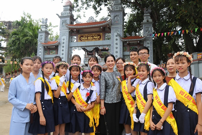 The Buddhist Festival chanting Ksihitigarbha on occasion of the great Ullambana Ceremony  at Hoa Phuc Pagoda – Hanoi