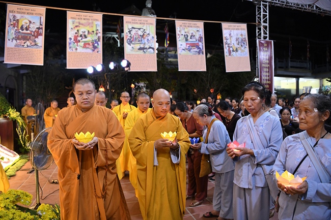 The Buddhist Festival chanting Ksihitigarbha on occasion of the great Ullambana Ceremony  at Hoa Phuc Pagoda – Hanoi