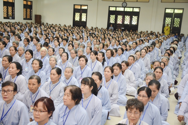 “DHARMA PRACTITIONER’S QUALITIES”- Dharma Talk in the 89th Seven-Day Retreat