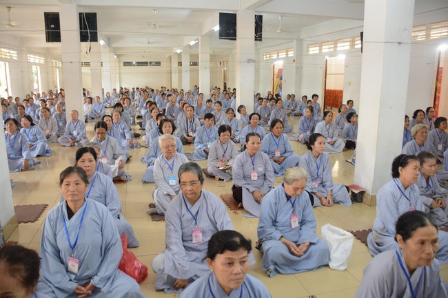 “DHARMA PRACTITIONER’S QUALITIES”- Dharma Talk in the 89th Seven-Day Retreat