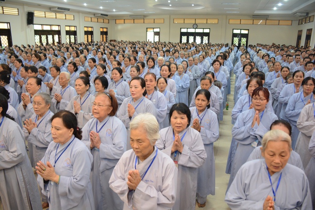 “DHARMA PRACTITIONER’S QUALITIES”- Dharma Talk in the 89th Seven-Day Retreat